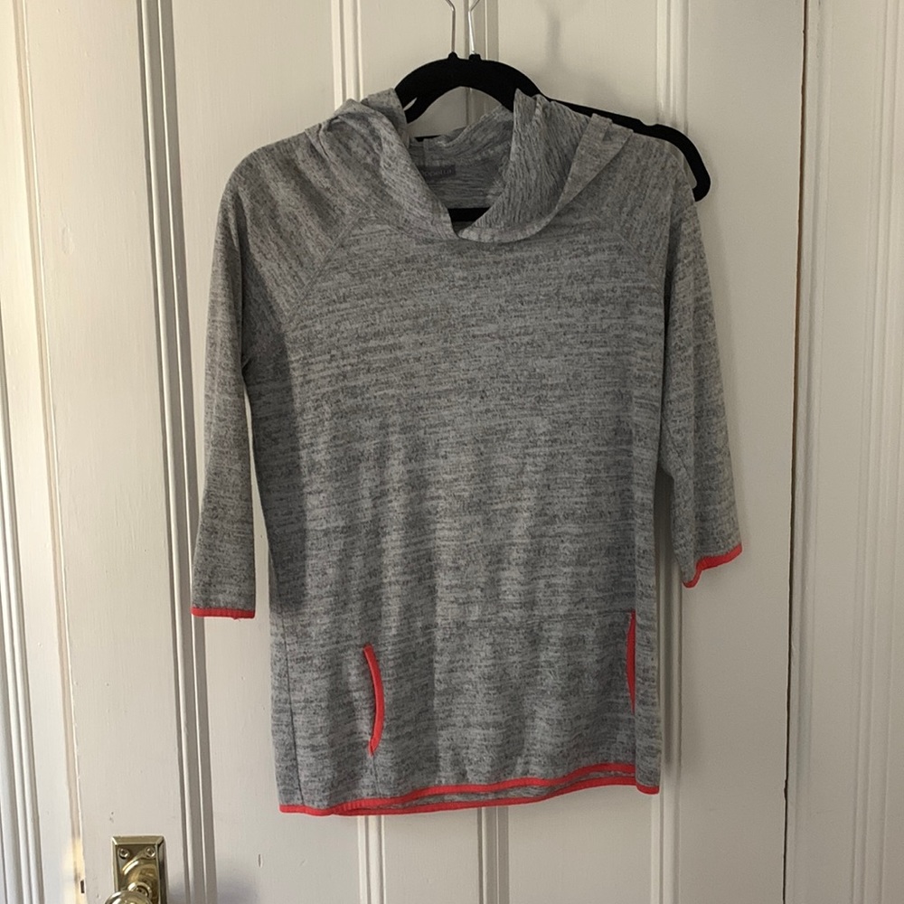 Light sweatshirt